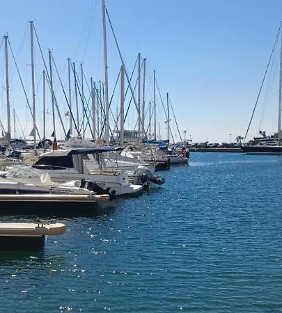 Apartment Le Cap 68 *